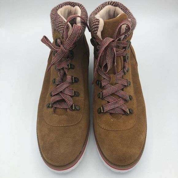 ~Anne Klein Willpower Ankle Suede Boots NWOB - Picture 5 of 9